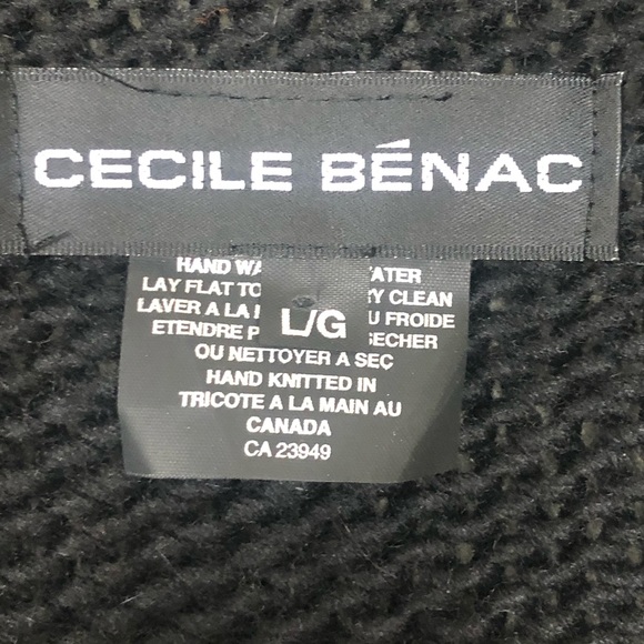 Designer Cecile Benac Hand knitted Black Cardigan - Picture 4 of 5